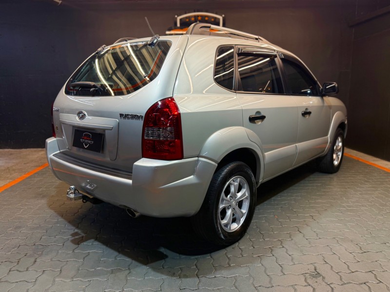TUCSON 2.0 GL 2WD 16V GASOLINA 4P MANUAL - 2012 - CAXIAS DO SUL