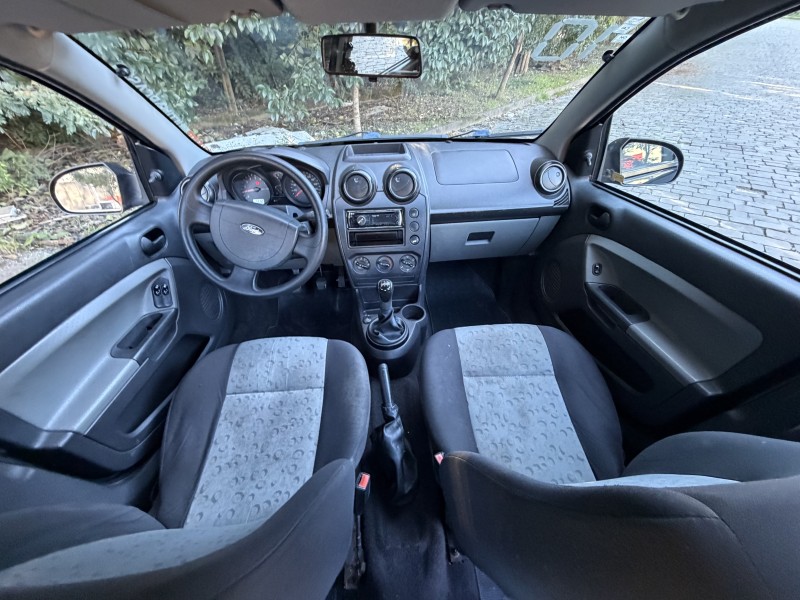 FIESTA 1.0 MPI CLASS 8V FLEX 4P MANUAL - 2010 - CAXIAS DO SUL