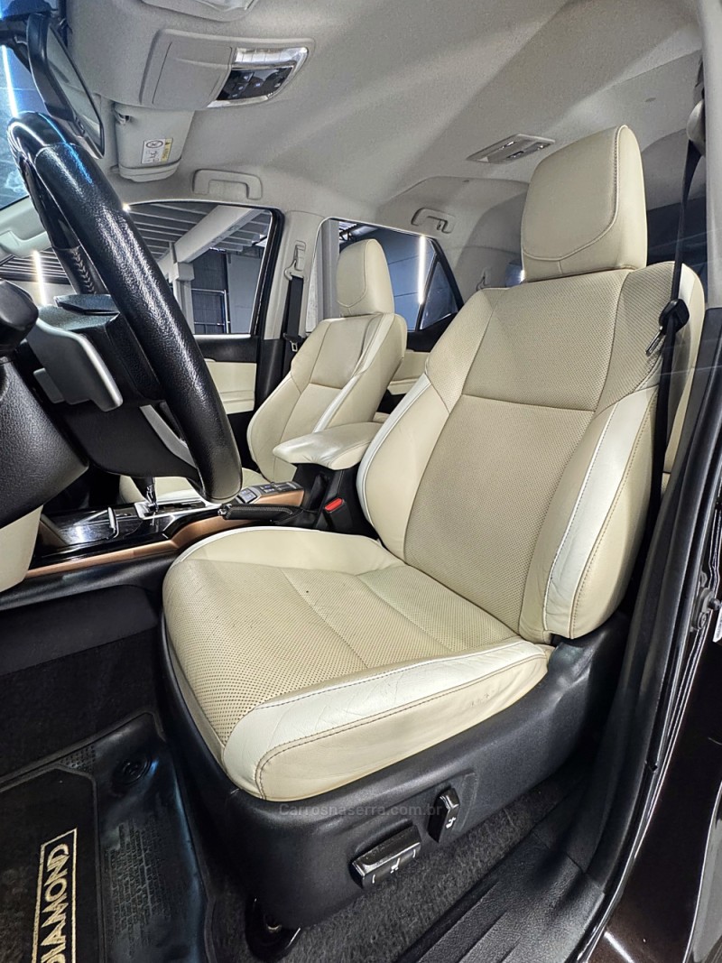 HILUX SW4 2.8 4X4 DIAMOND 16V TURBO DIESEL 4P 7 LUGARES AUTOMATICO - 2019 - PASSO FUNDO
