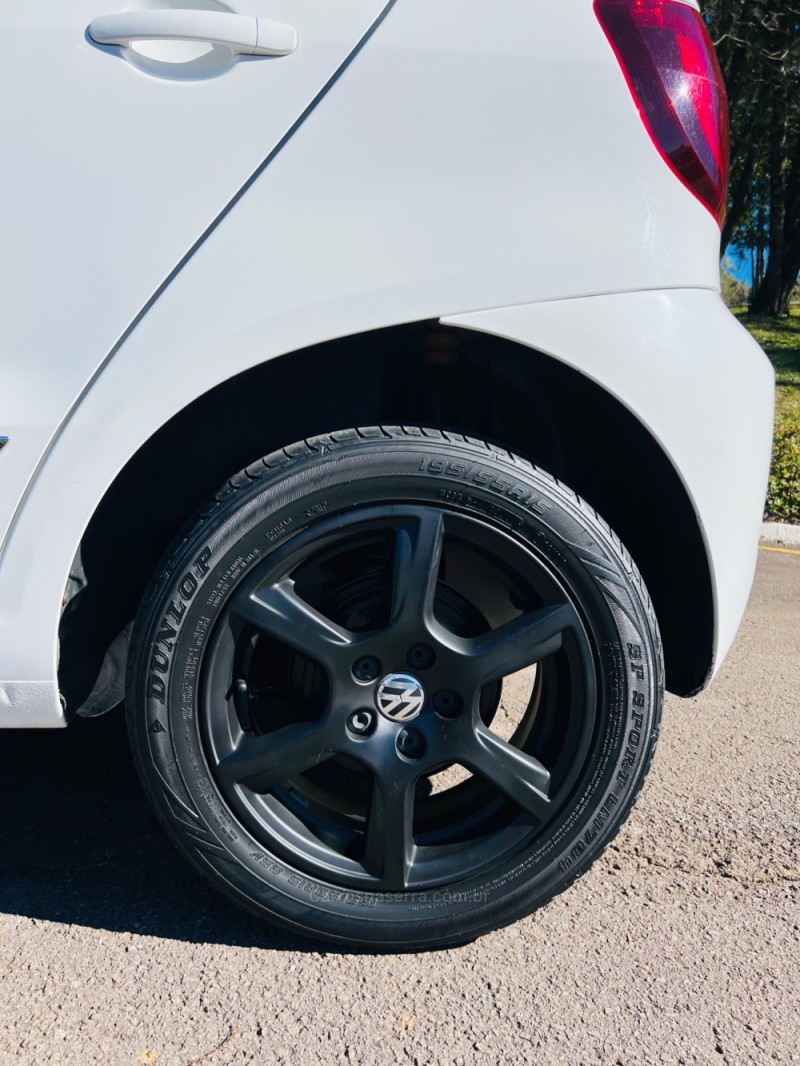 FOX 1.6 MI PRIME 8V FLEX 4P MANUAL - 2013 - NOVA PRATA