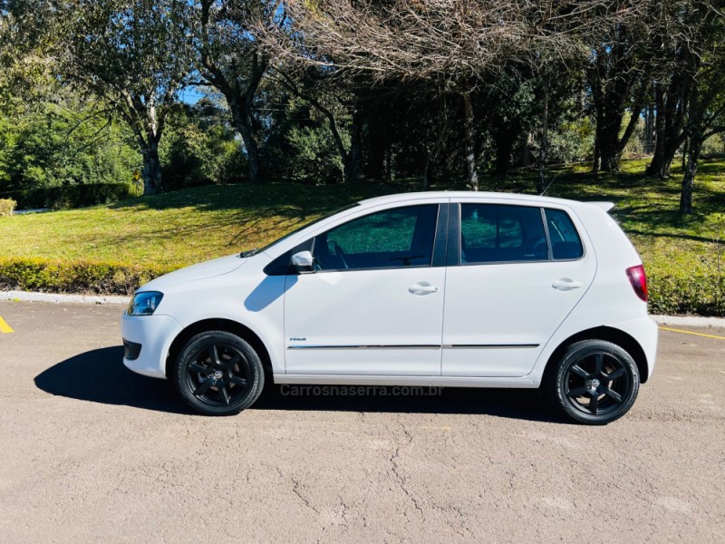FOX 1.6 MI PRIME 8V FLEX 4P MANUAL - 2013 - NOVA PRATA