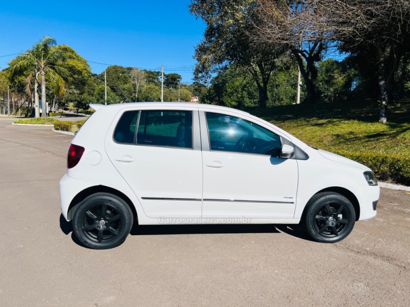FOX 1.6 MI PRIME 8V FLEX 4P MANUAL - 2013 - NOVA PRATA