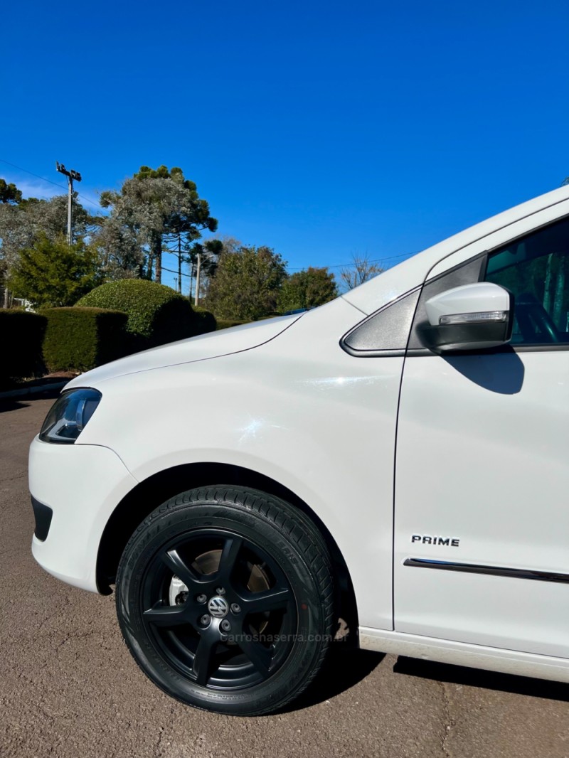 FOX 1.6 MI PRIME 8V FLEX 4P MANUAL - 2013 - NOVA PRATA