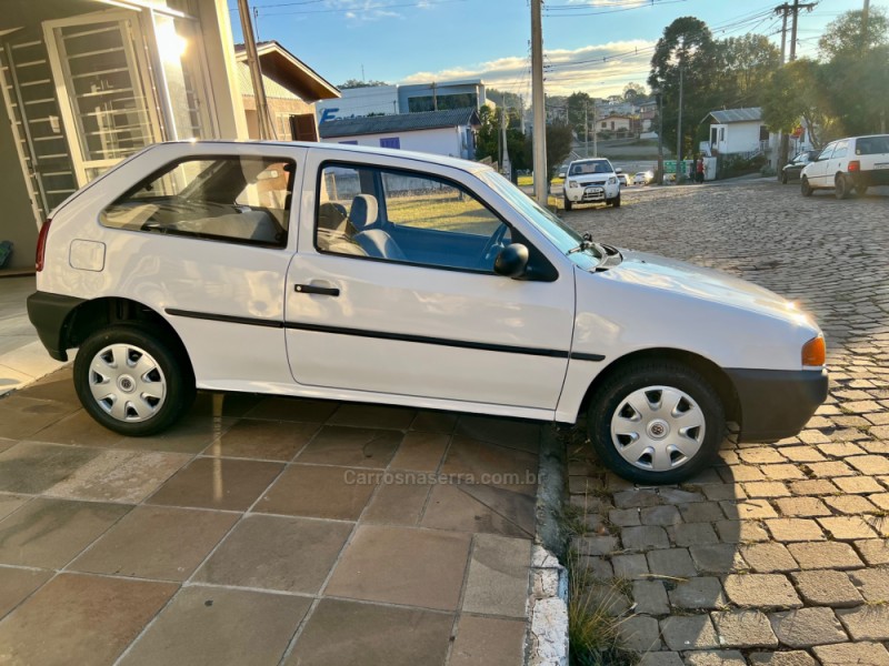 GOL 1.6 CLI 8V GASOLINA 2P MANUAL - 1995 - NOVA PRATA