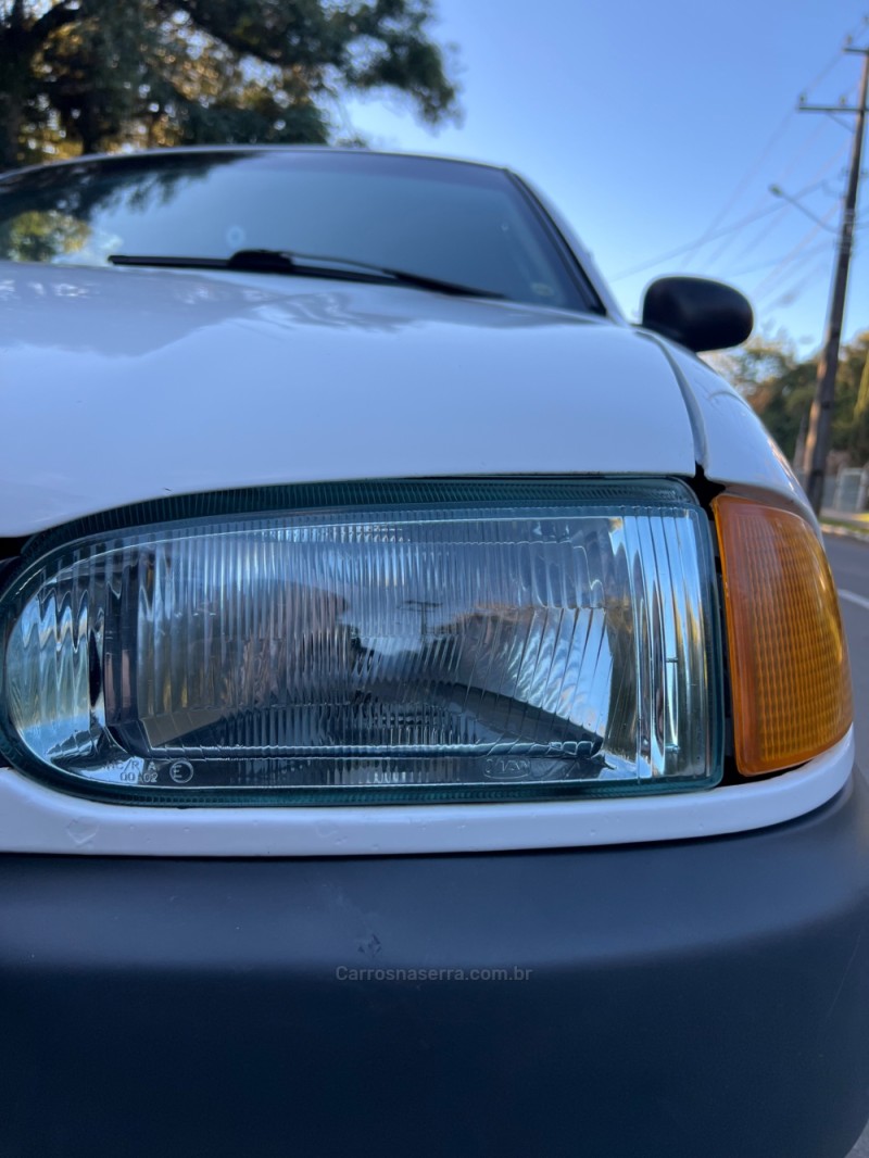 GOL 1.6 CLI 8V GASOLINA 2P MANUAL - 1995 - NOVA PRATA