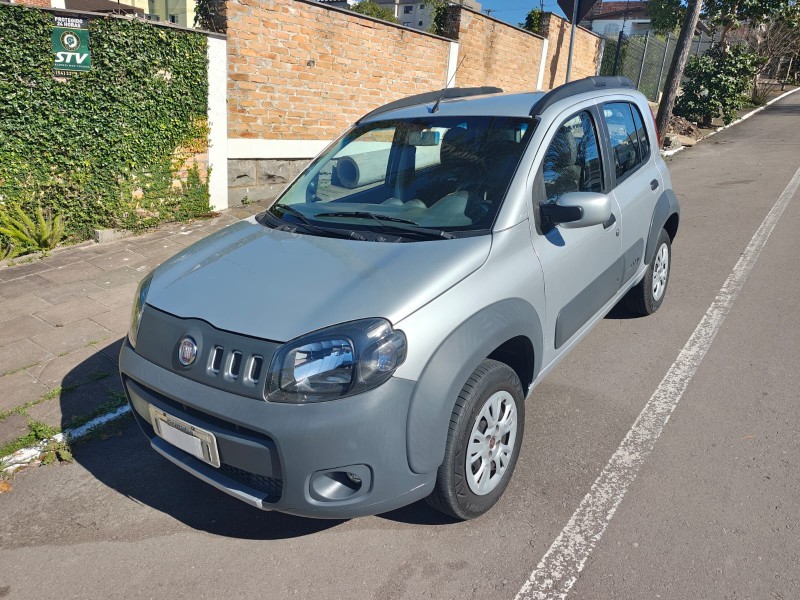 UNO 1.4 WAY 8V FLEX 4P MANUAL - 2012 - FARROUPILHA