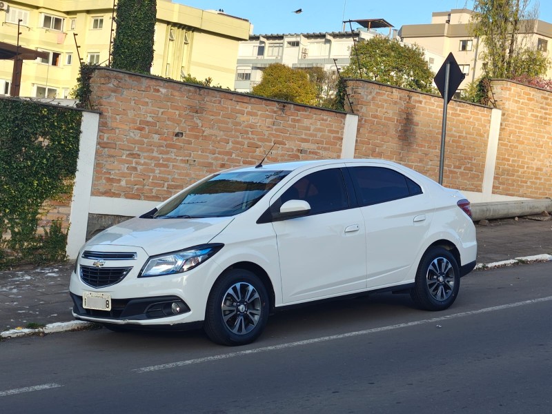 PRISMA 1.4 MPFI LTZ 8V FLEX 4P MANUAL - 2015 - FARROUPILHA