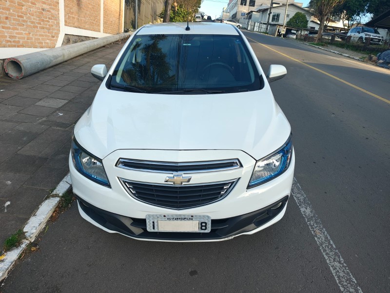 PRISMA 1.4 MPFI LTZ 8V FLEX 4P MANUAL - 2015 - FARROUPILHA