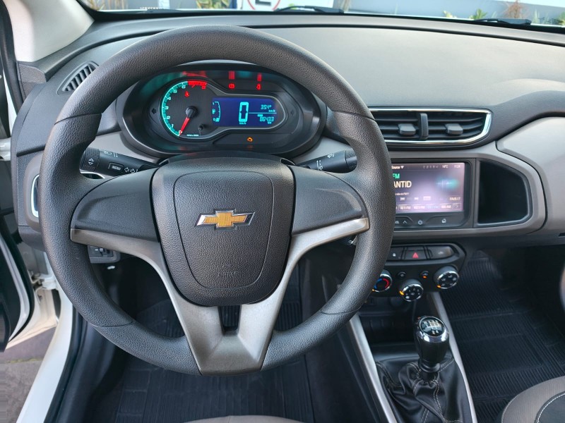 PRISMA 1.4 MPFI LTZ 8V FLEX 4P MANUAL - 2015 - FARROUPILHA