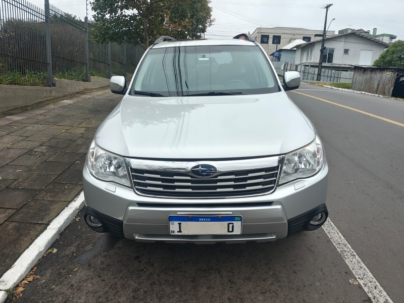 FORESTER 2.0 LX 4X4 16V GASOLINA 4P AUTOMÁTICO - 2010 - FARROUPILHA