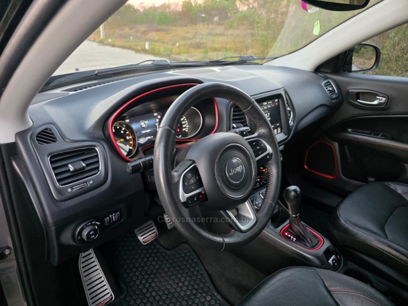 COMPASS 2.0 16V DIESEL TRAILHAWK 4X4 AUTOMÁTICO - 2019 - BENTO GONçALVES