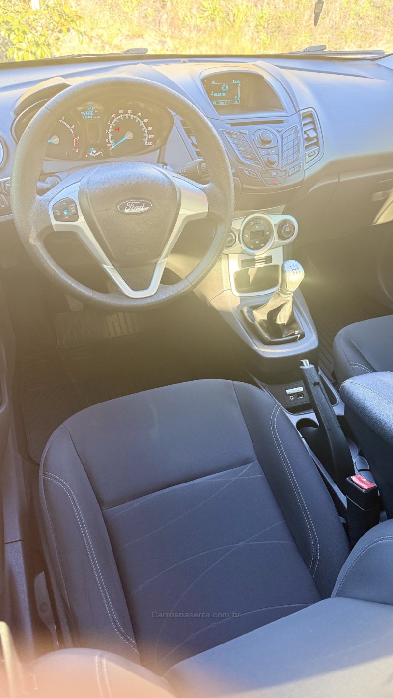 FIESTA 1.6 SEL HATCH 16V FLEX 4P MANUAL - 2017 - FLORES DA CUNHA
