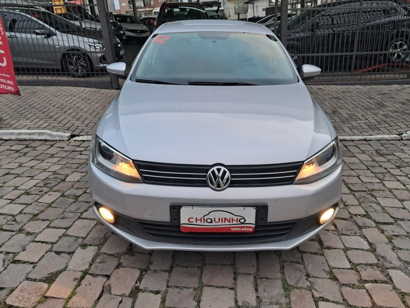 JETTA 2.0 COMFORTLINE FLEX 4P MANUAL - 2012 - CAXIAS DO SUL