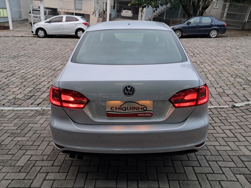 JETTA 2.0 COMFORTLINE FLEX 4P MANUAL - 2012 - CAXIAS DO SUL