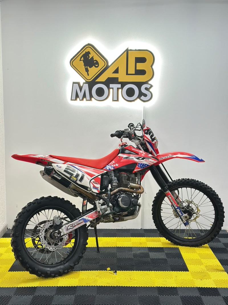 crf 230f  2008 caxias do sul