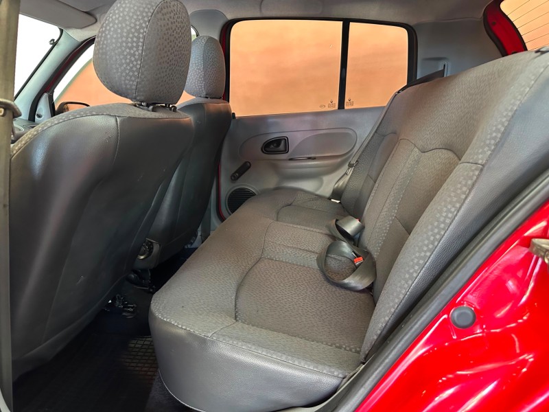 CLIO 1.0 CAMPUS 16V FLEX 4P MANUAL - 2011 - CAXIAS DO SUL