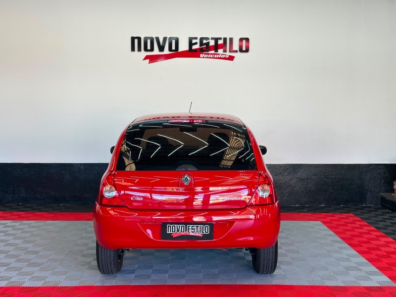 CLIO 1.0 CAMPUS 16V FLEX 4P MANUAL - 2011 - CAXIAS DO SUL