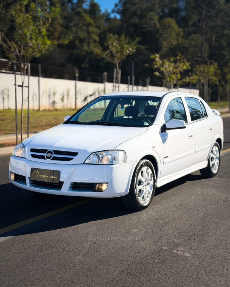 ASTRA 2.0 MPFI 8V FLEX 4P MANUAL - 2009 - NOVO HAMBURGO