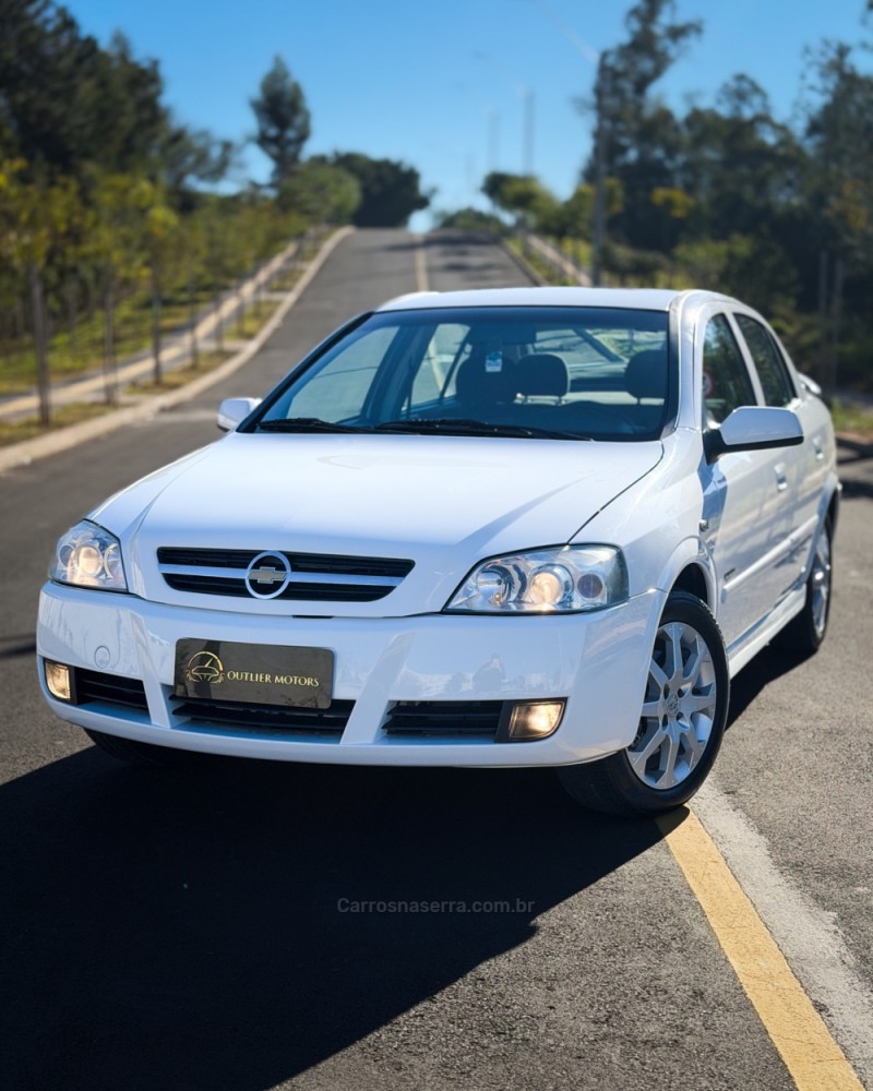 astra 2.0 mpfi 8v flex 4p manual 2009 novo hamburgo