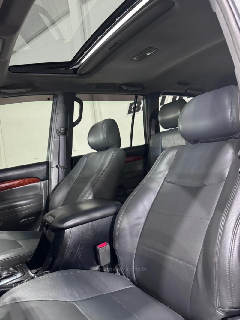 LAND CRUISER PRADO 3.0 4X4 TURBO INTERCOOLER DIESEL 4P AUTOMÁTICO - 2007 - ESTâNCIA VELHA