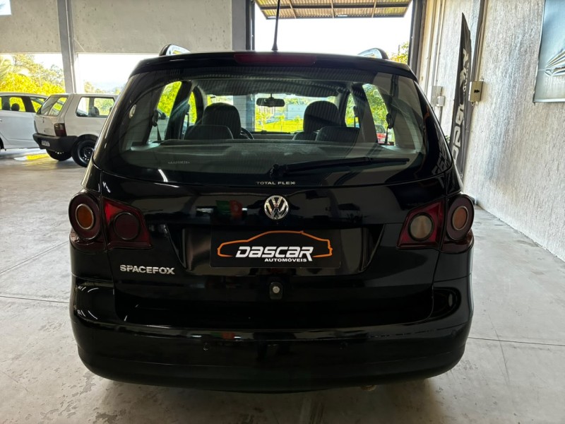 SPACEFOX 1.6 MI SPORTLINE 8V FLEX 4P MANUAL - 2010 - BOM PRINCíPIO