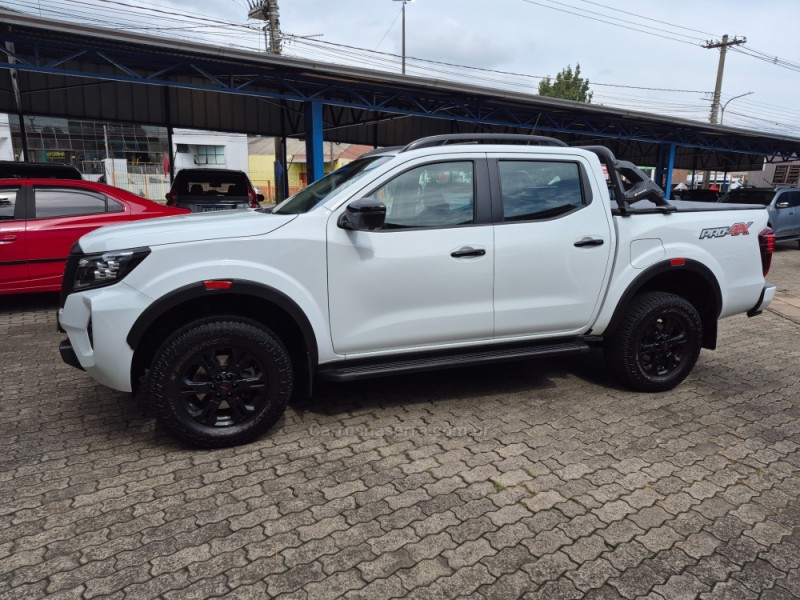 frontier 2.3 pro4x 4x4 cd bi turbo diesel 4p automatico 2023 caxias do sul