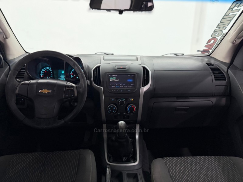 S10 2.4 LT 4X2 CD 8V FLEX 4P MANUAL - 2014 - ESTâNCIA VELHA