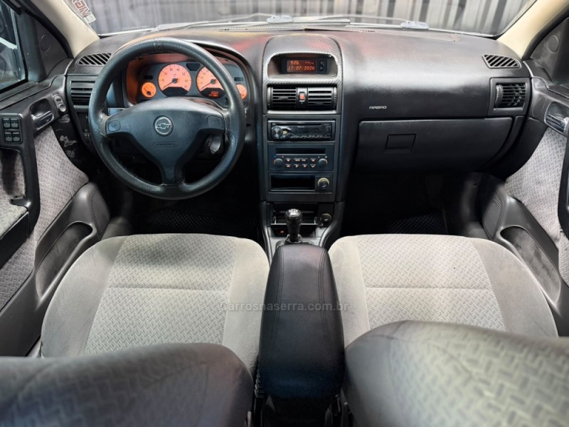 ASTRA 2.0 MPFI CD 8V GASOLINA 4P MANUAL - 2003 - CAXIAS DO SUL