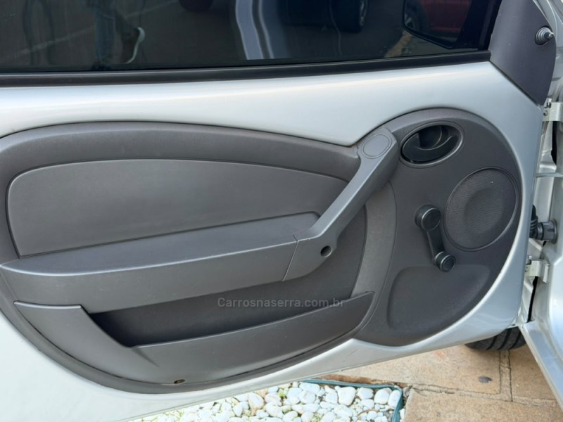 KA 1.0 MPI CLASS 8V FLEX 2P MANUAL - 2011 - LAGOA VERMELHA