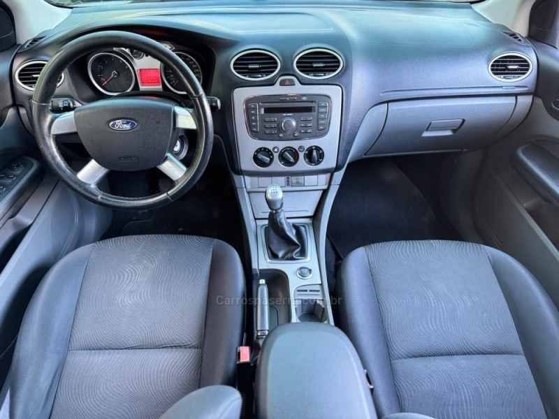 FOCUS 1.6 SE 16V FLEX 4P MANUAL - 2013 - FARROUPILHA