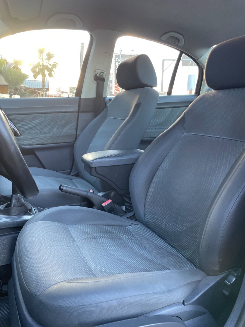 POLO 1.6 MI 8V TOTAL FLEX 4P MANUAL - 2011 - PORTãO