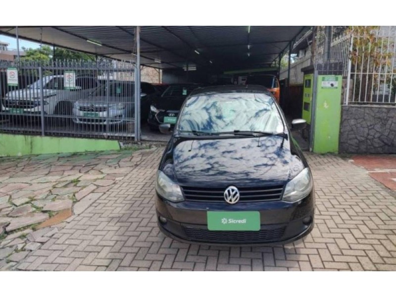 FOX 1.0 MI 8V FLEX 4P MANUAL - 2014 - CAXIAS DO SUL