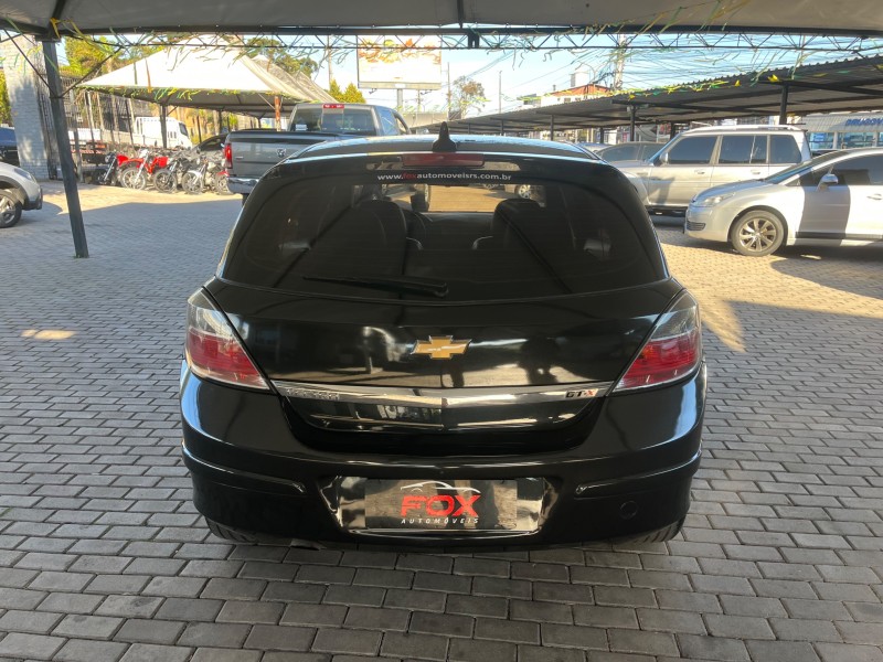 VECTRA 2.0 MPFI GT-X HATCH 8V FLEX 4P AUTOMÁTICO - 2011 - CAXIAS DO SUL