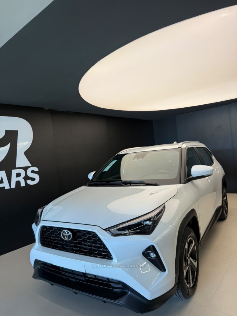 yaris cross 1.5 xre 16v flex 4p automatico 2026 lajeado
