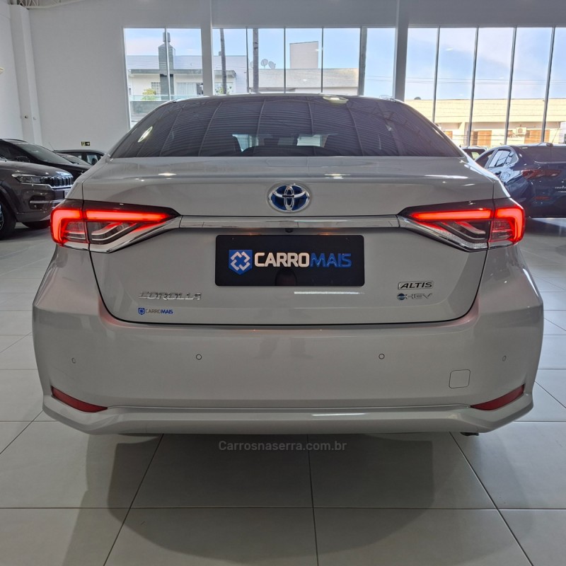 COROLLA 1.8 ALTIS PREMIUM 16V HÍBRIDO 4P AUTOMÁTICO - 2026 - SANTA CRUZ DO SUL