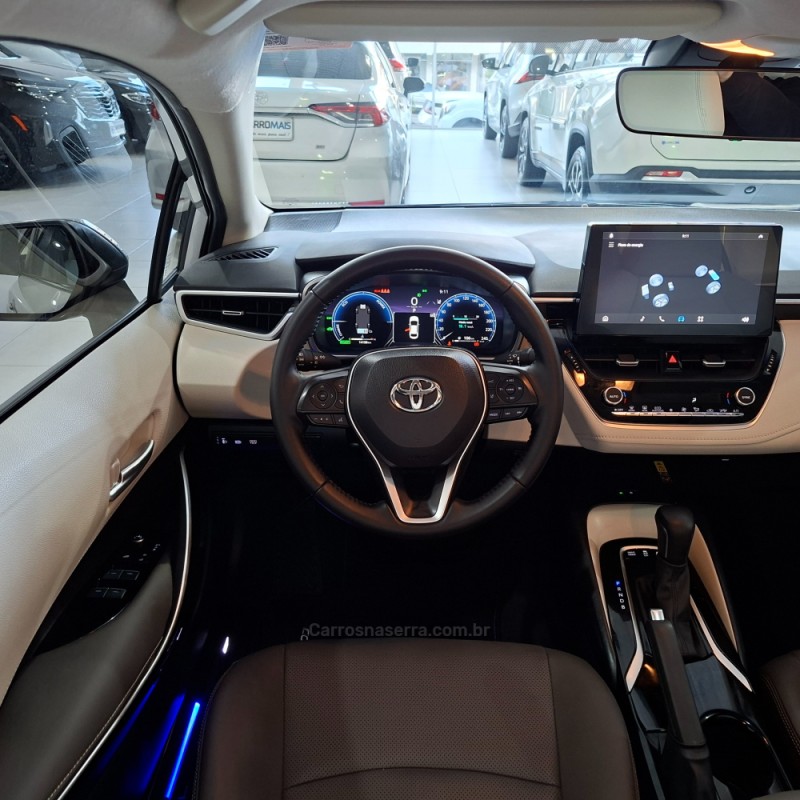 COROLLA 1.8 ALTIS PREMIUM 16V HÍBRIDO 4P AUTOMÁTICO - 2026 - SANTA CRUZ DO SUL