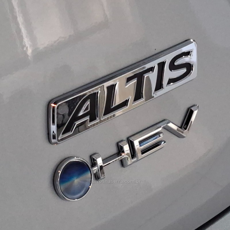 COROLLA 1.8 ALTIS PREMIUM 16V HÍBRIDO 4P AUTOMÁTICO - 2026 - SANTA CRUZ DO SUL