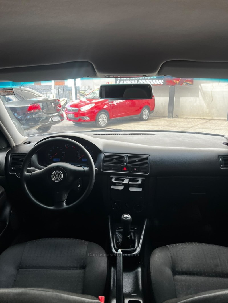 GOLF 1.6 MI 8V GASOLINA 4P MANUAL - 2002 - PASSO FUNDO