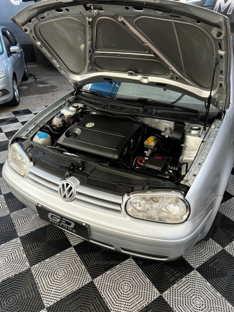 GOLF 1.6 MI 8V GASOLINA 4P MANUAL - 2002 - PASSO FUNDO