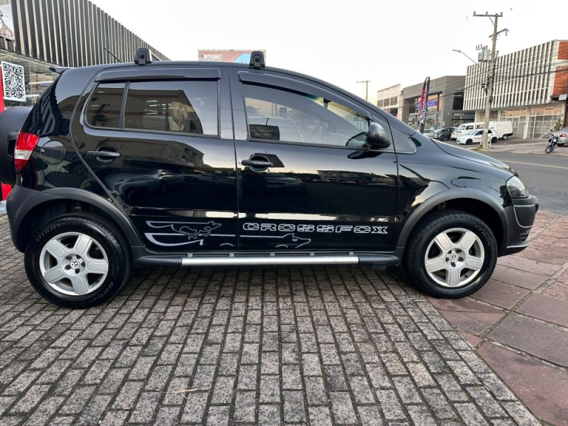 CROSSFOX 1.6 MI FLEX 8V 4P MANUAL - 2010 - CAMPO BOM