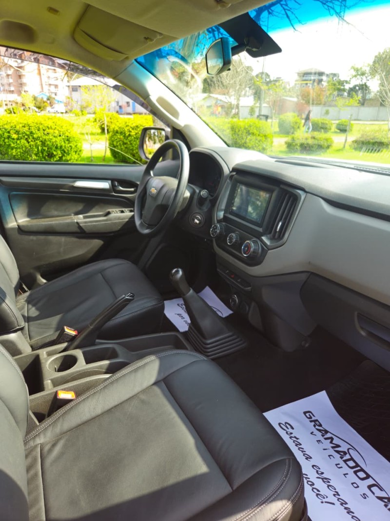 S10 2.8 LS 4X4 CD 16V TURBO DIESEL 4P MANUAL - 2019 - CANELA