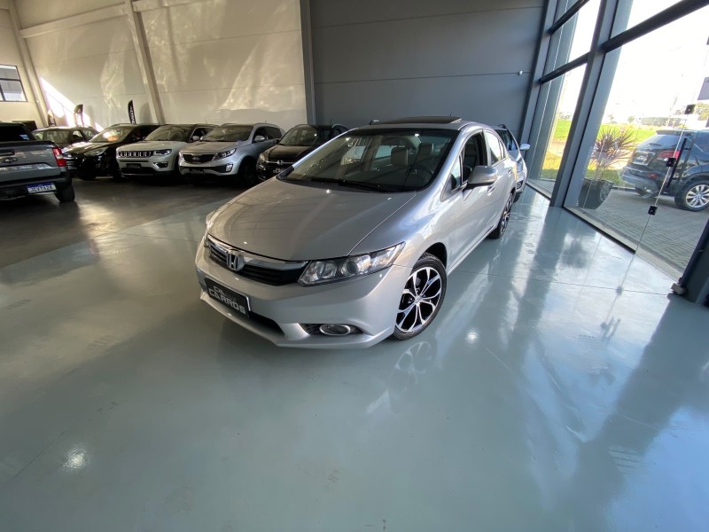 civic 2.0 exr 16v flex 4p automatico 2014 lajeado