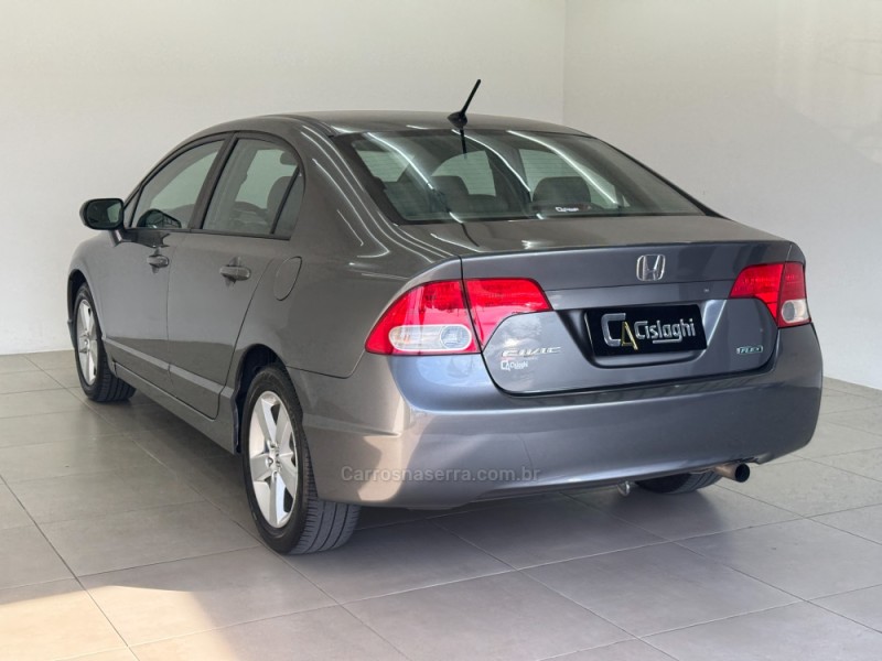 CIVIC 1.8 LXS 16V FLEX 4P MANUAL - 2008 - CARLOS BARBOSA