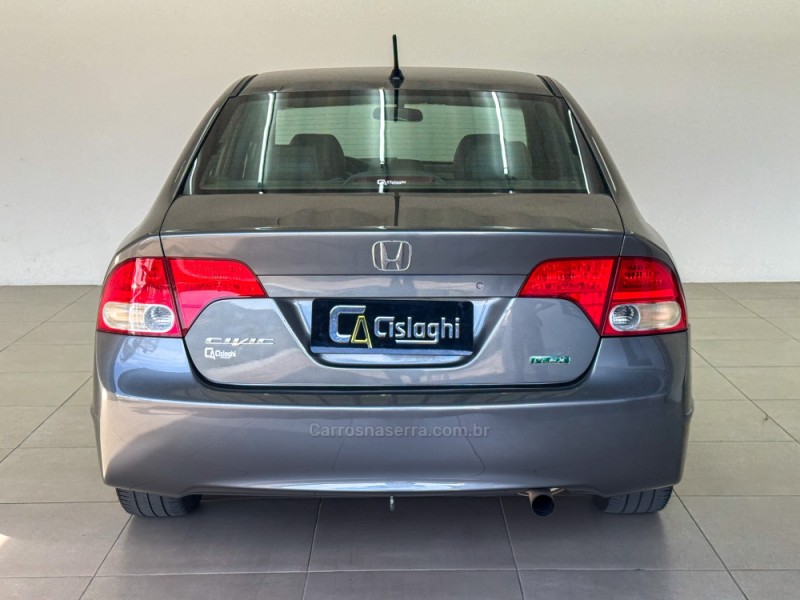 CIVIC 1.8 LXS 16V FLEX 4P MANUAL - 2008 - CARLOS BARBOSA