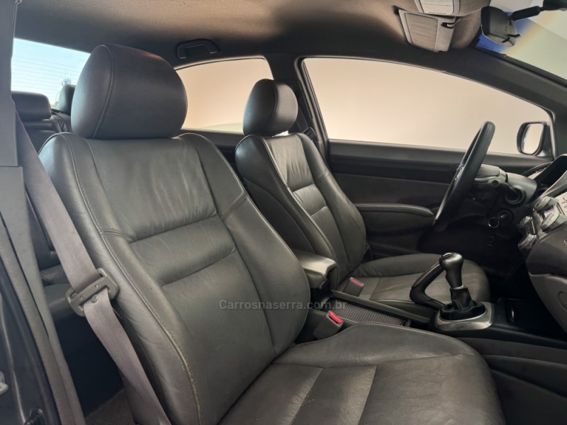 CIVIC 1.8 LXS 16V FLEX 4P MANUAL - 2008 - CARLOS BARBOSA