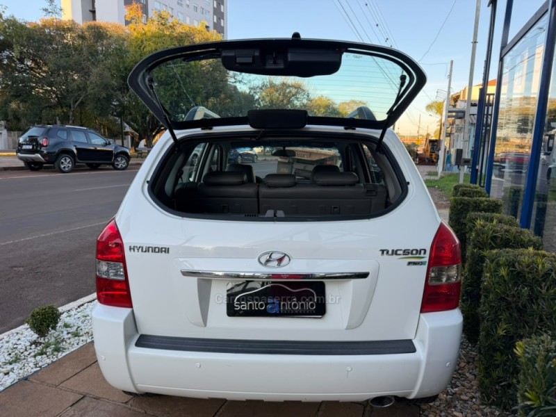 TUCSON 2.0 MPFI GLS 16V 143CV 2WD GASOLINA 4P AUTOMÁTICO - 2017 - LAGOA VERMELHA