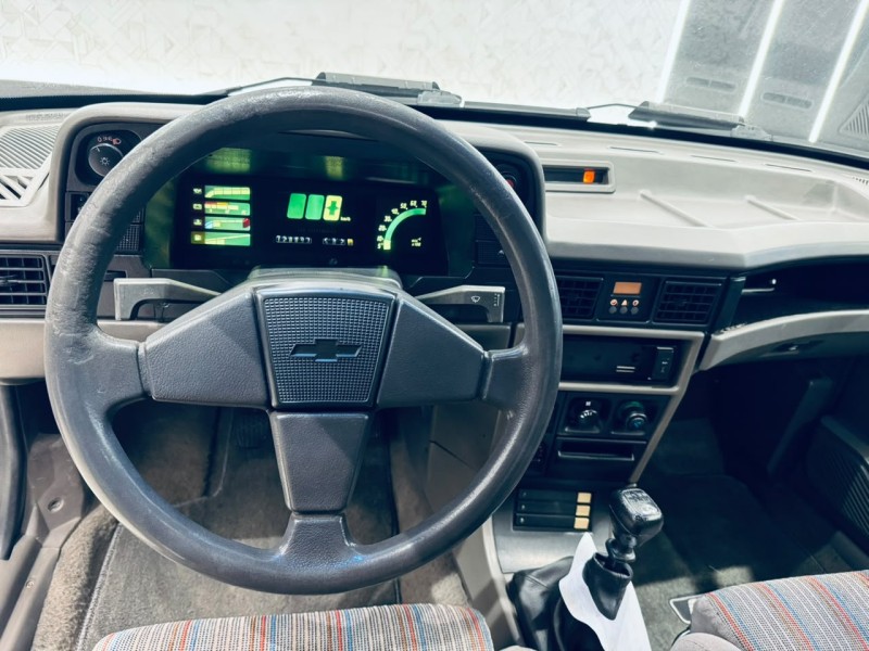 KADETT 2.0 MPFI GSI 8V GASOLINA 2P MANUAL - 1993 - CAXIAS DO SUL