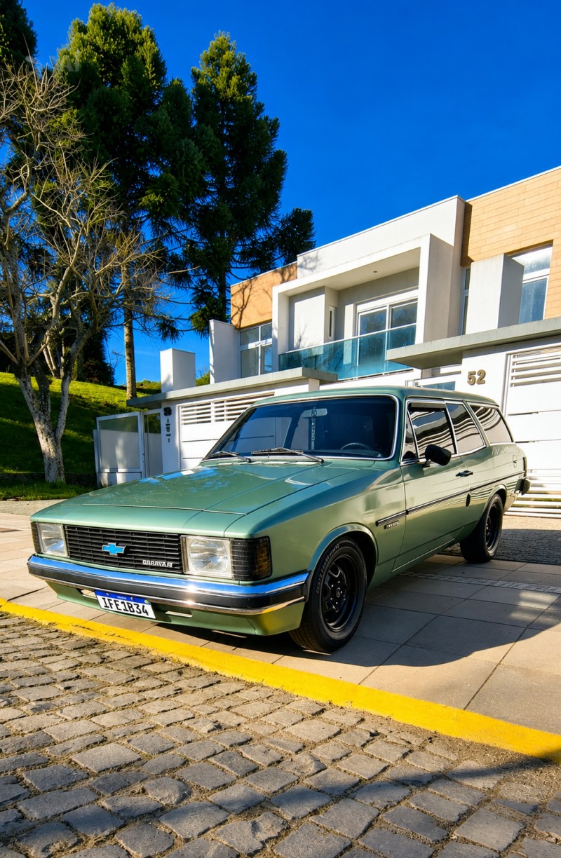 CARAVAN 2.5 COMODORO 8V GASOLINA 2P MANUAL - 1981 - FARROUPILHA