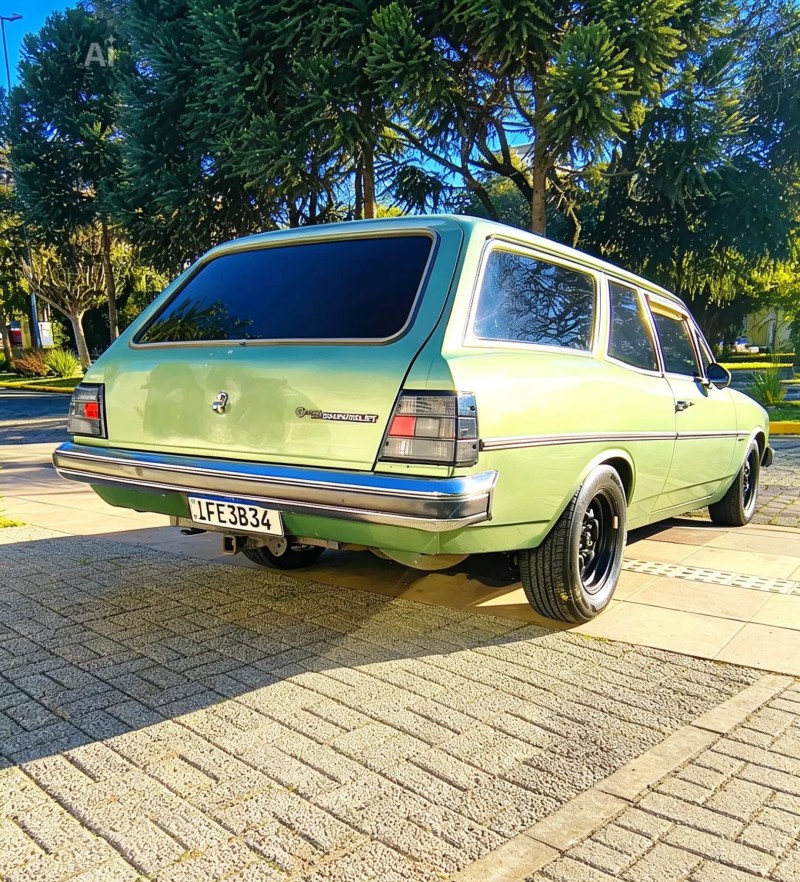 CARAVAN 2.5 COMODORO 8V GASOLINA 2P MANUAL - 1981 - FARROUPILHA
