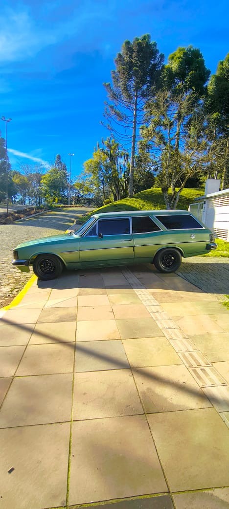 CARAVAN 2.5 COMODORO 8V GASOLINA 2P MANUAL - 1981 - FARROUPILHA